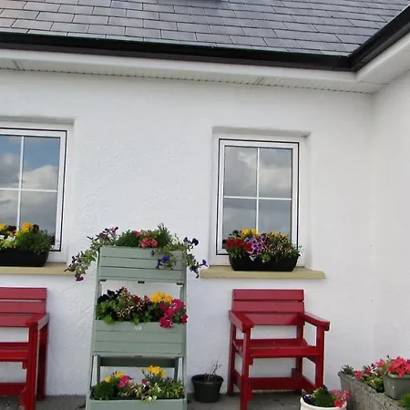 Breacan Cottage B&B-2